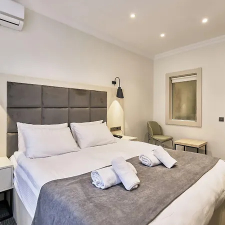 Stamboul & Hotel 3*