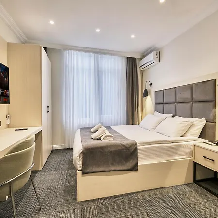 Stamboul & Отель